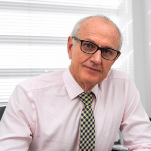 Dr. Rogério Ivan Hein